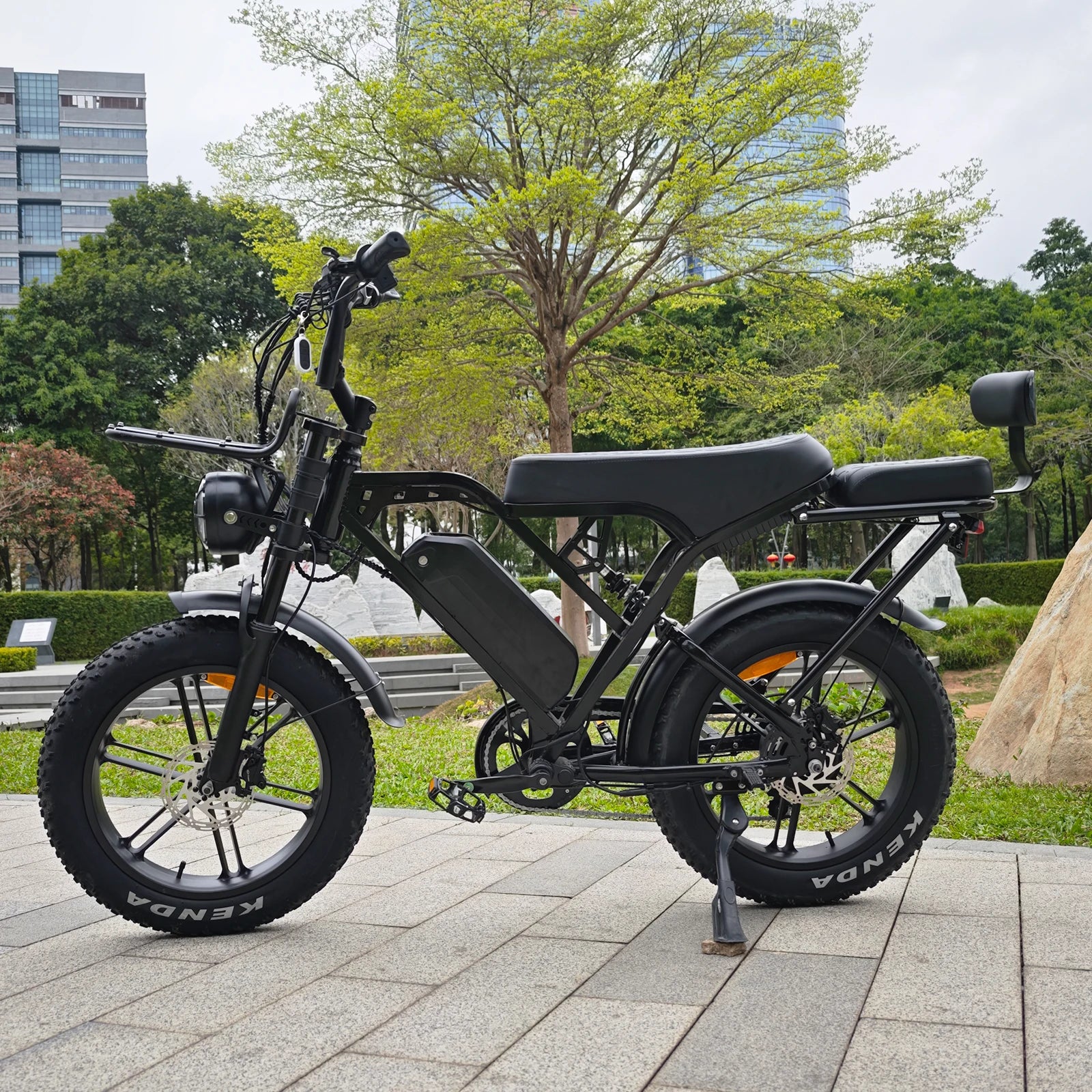 VOMO 250 Watt E-BIKE Legal Fatbike VOMO X80PRO Ebike Fast Long Range Electric Bicycle Tires Electric Bicycle E Bike