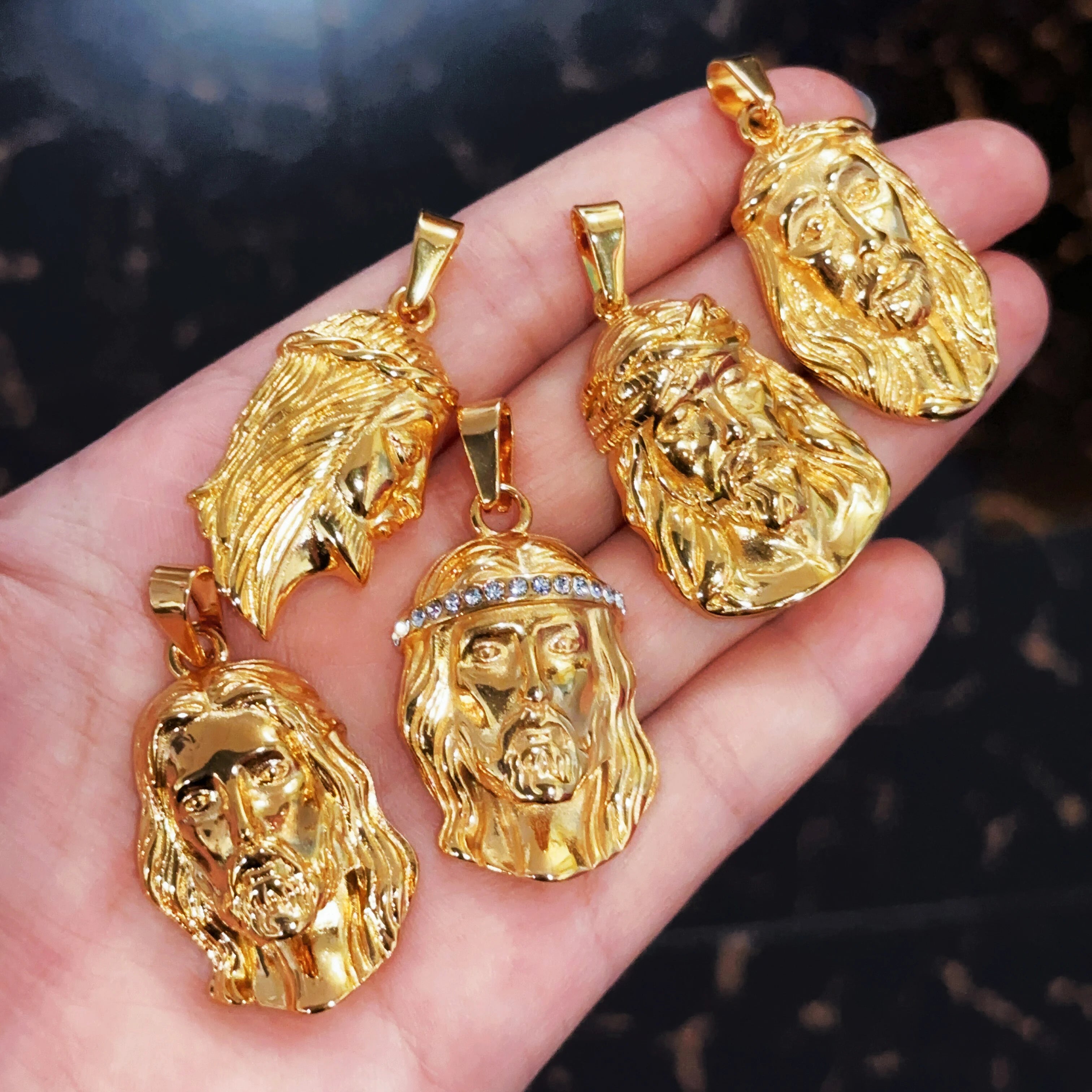 Punk 18k Gold Jesus Piece Necklace Pendant Religious Jewelry Virgin Mary Charm for Men and Women Iced Out Cz Animal Lion Pendant