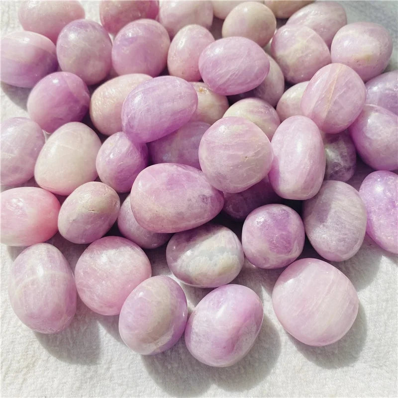 Wholesale High Quality Healing Tumble Stone Natural Kunzite Gravel Crystal Stone for Decoration