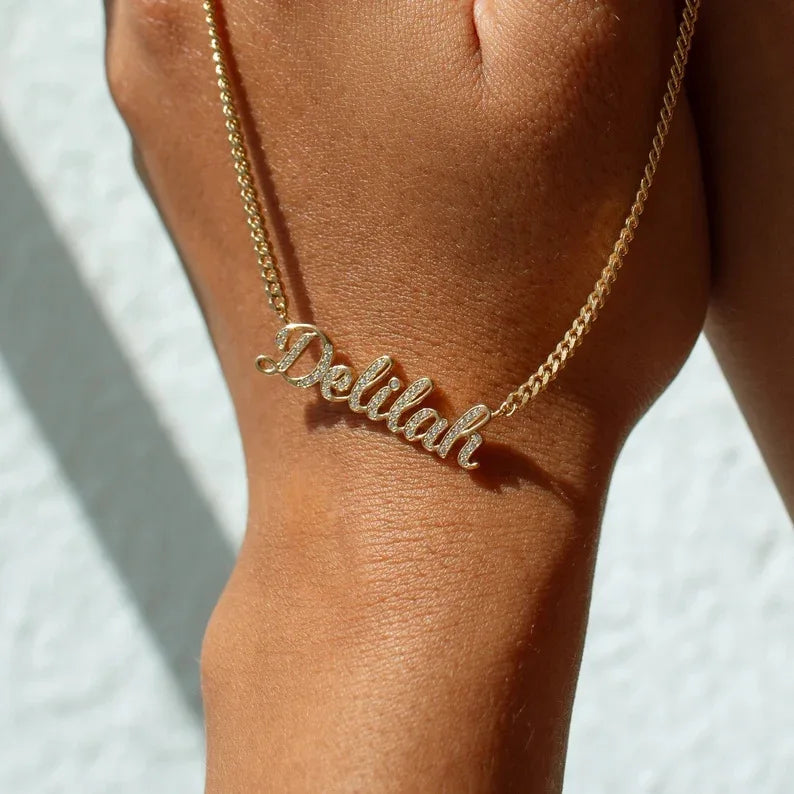 Customizable Rhinestone Nameplate Pendant Necklace for Women Trendy Style Zircon Stones Main Brass Link Perfect Party Gift