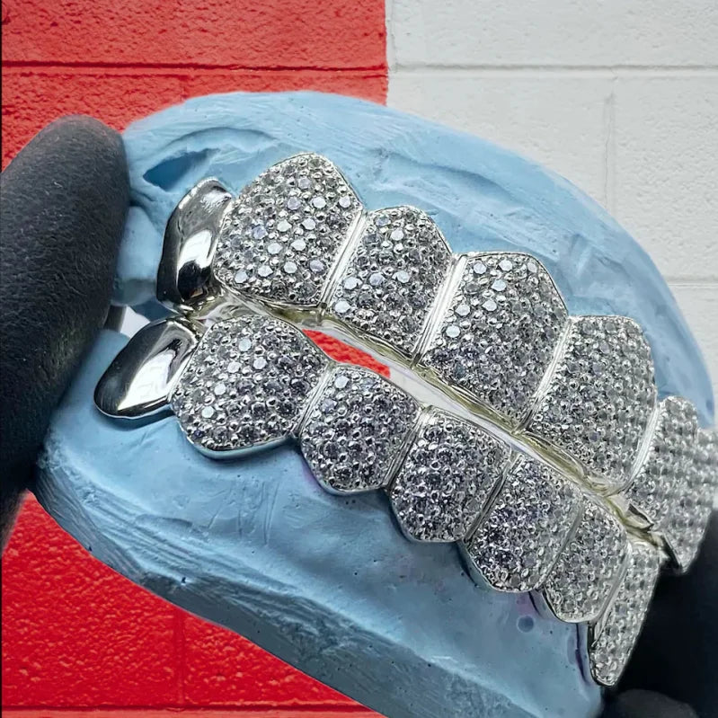 Custom Teeth Grillz Iced Out VVS Moissanite Diamond Honeycomb Setting S925 Silver with Solid End Caps Hip Hip Jewelry