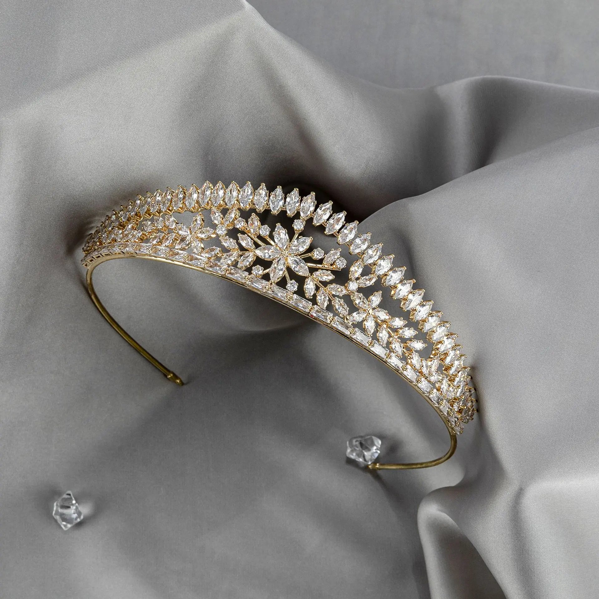 Miallo Jewelry Wholesale Zircon Flower Bridal Wedding Hair Accessories Tiara Crown for Queens Headpieces
