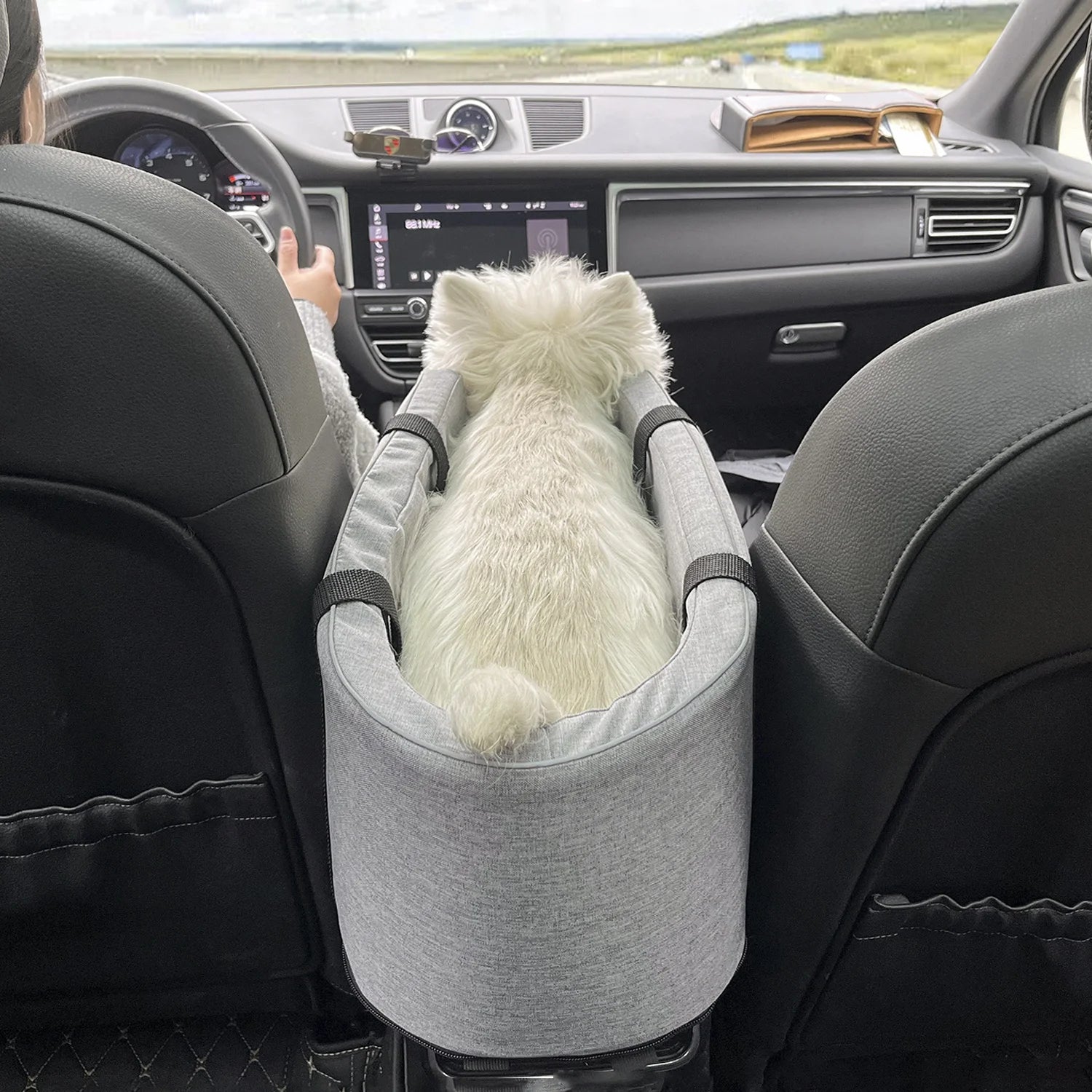 Dog Car Kennel Car Pet Car Mat Safety Seat Central Control Kennel Teddy Pomeranian Dog Booster Seat