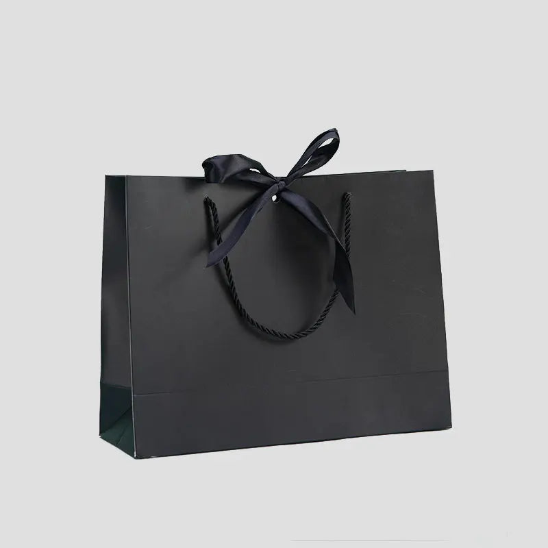 Luxury Branding Custom Kraft Paper Shopping Bag Offset Printed Logo Premium Black Recyclable Ribbon Satin Handle Gift Packaging