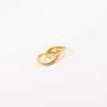 Fenny 18K Gold Plated Wholesale Non Tarnish Fashion Versatile Round Linellae Plain Curved Stainless Steel Finger Ring for Women