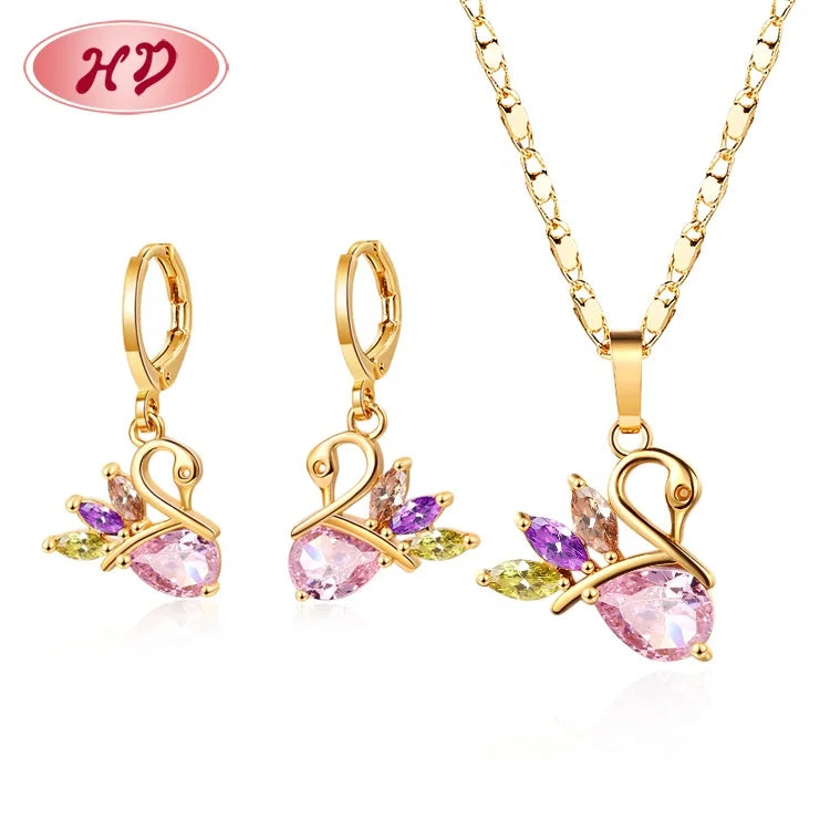 Factory Direct Supply Zoo Collection Animals Elegant Fancy Beautiful Swan 18k Laminated Gold Zirconia Jewelry Sets for Women