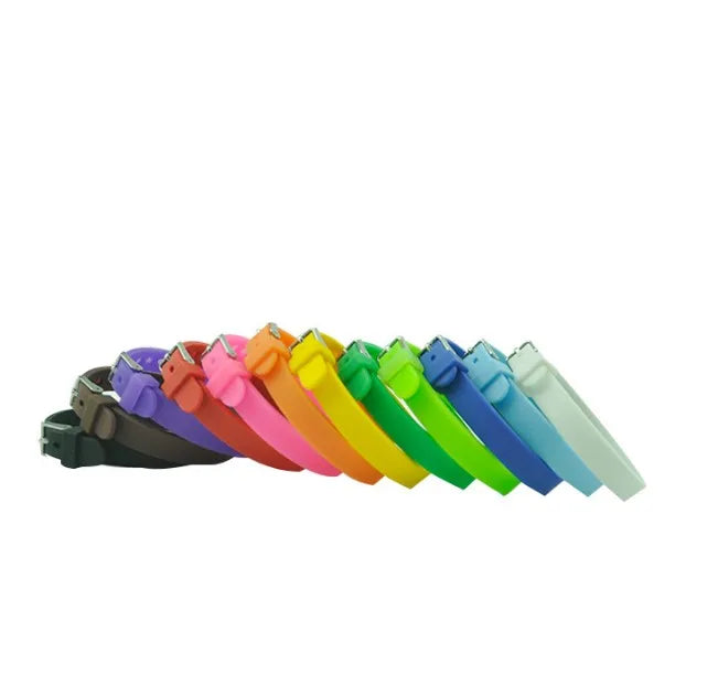 Fashionable Multicolor Silicone Pet Collar for Dogs and Cats Personalized and Sustainable Solid Pattern