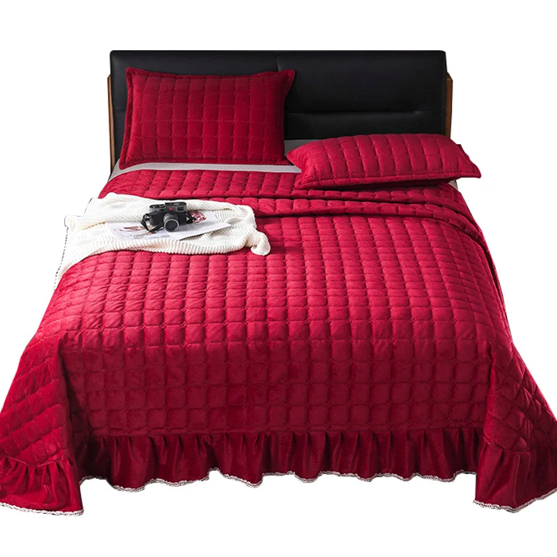 Ready to Ship Factory Custom Processing Solid Mattress Color Lace Bed Throw Velvet Fabric Bed Cover Bedspread