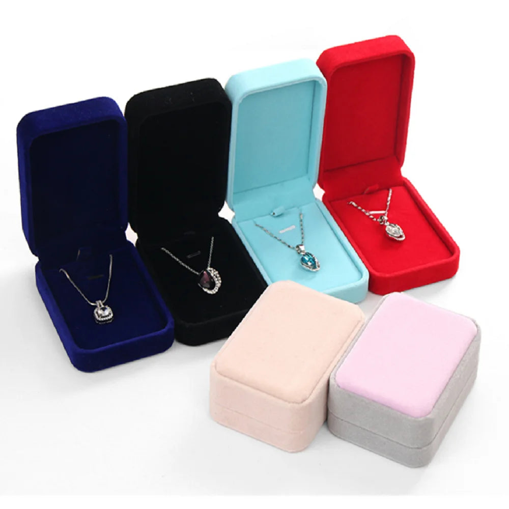 Elegant Velvet Engagement Ring Box Wholesale Jewelry Pendant Case Manufacturer Velvet Necklace Packaging