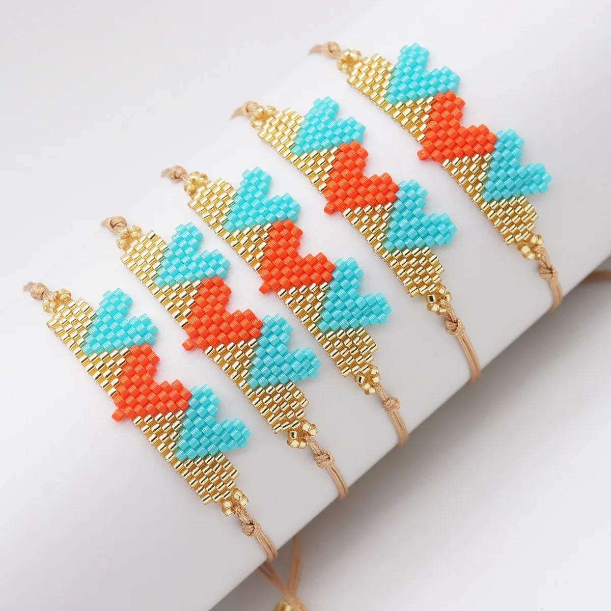 Adjustable Women's Bohemia Style Miyuki Beaded Heart Pattern Bracelet Red Blue Fashion Festivals Gift