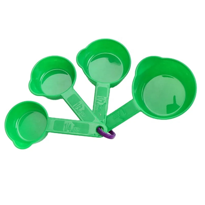 Green Color PP Material Plastic Baking Measuring Cup Set Includes Measuring Spoons
