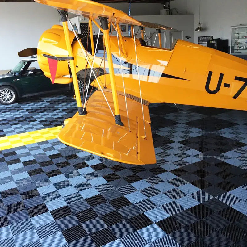 Interlocking Modular Workshop Flooring for Car Wash Room Interlocking PP Plastic Garage Vented Floor Tiles