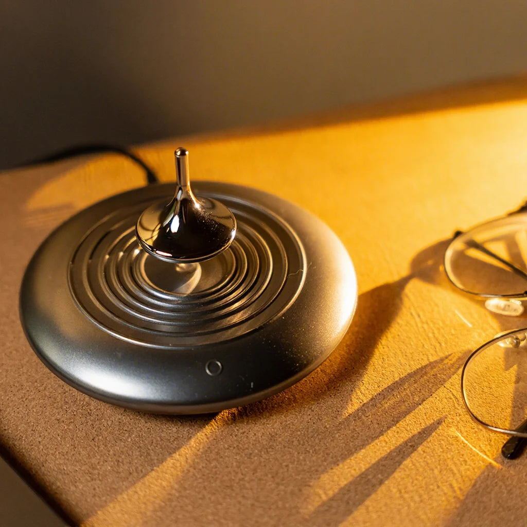 Customizable Desktop Decoration Relaxation Toy OEM Gift for Collectors Cool Anti-Gravity Magnetic Levitation Floating Spinner