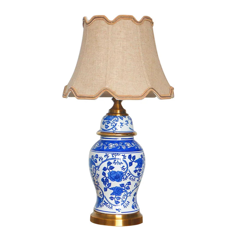 Antique Decor Porcelain Chinese Restaurant Decorative Ceramics Office Table Lamp