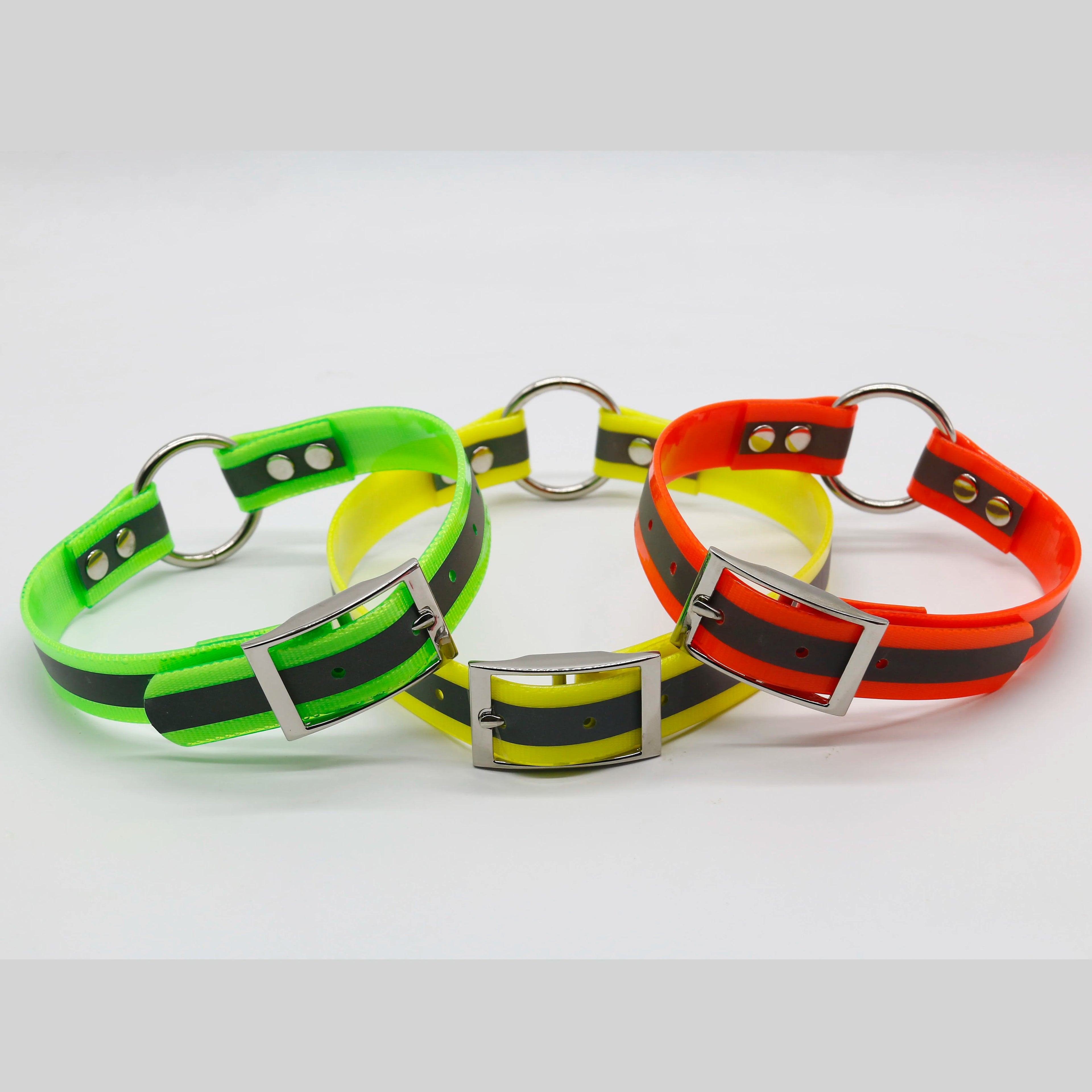 Adjustable Nylon Outdoor Dog Collar Customized Logo Waterproof Reflective TPU Webbing Multicolor Durable Alloy Rivet Pet Collars