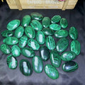 Natural Wholesale Price Crystal Worry Stone Malachite Palm Stone   for Healing
