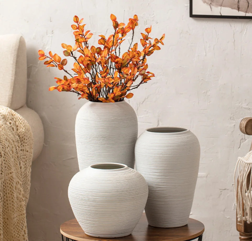 Minimalist Nordic Countertop Set Solid Color Creative Japanese Style Dry Flower Hydroponic Vase Jingdezhen Tabletop Vase