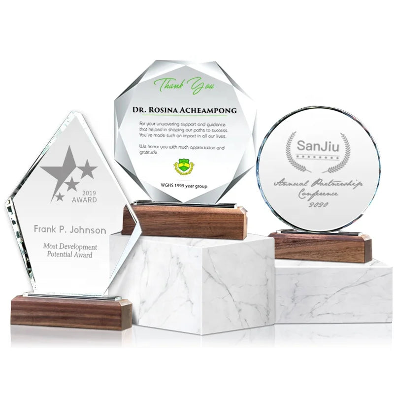 Best Seller Crystal and Wooden Awards Craft Custom Carved Engraving Letters Crystal Trophy Plaque with Wood Base