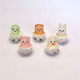 Bulk 100Pcs Assorted Mini Glow in Dark Animals Figurines Resin Rabbit Bear Duck Chicken Ornaments for Fairy Garden Decor