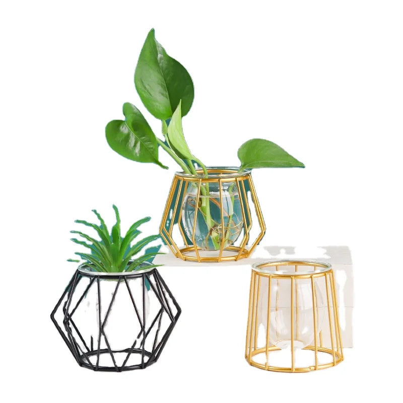 Wholesale European Style Wrought Iron Flower Racks Hydroponic Glass Vases Home Decoration Flower Arrangement and Ornaments