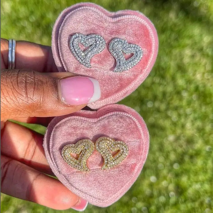 2024 Fashion Earrings Jewelry Luxury Gold Plated Diamond Heart Earrings Iced Out Zircon Heart Stud Earrings for Women Gift