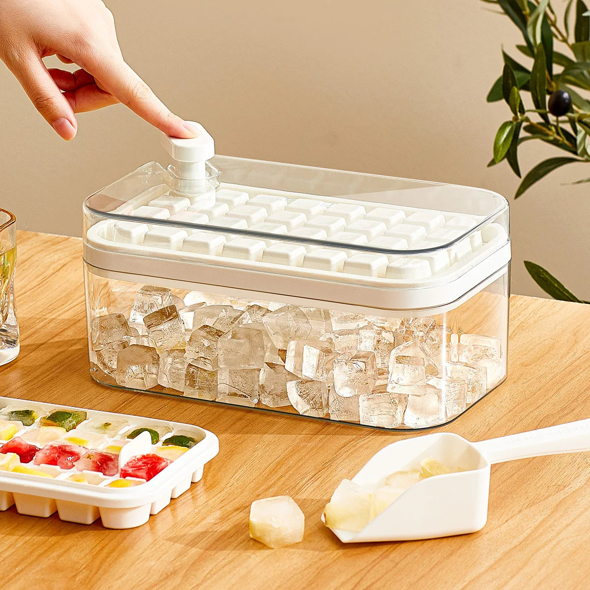 Creative Design Clear One Press Botton Release Ice Cube Tray Small Square Summer Themed Molds for Ice Cubes with Lid and Bin