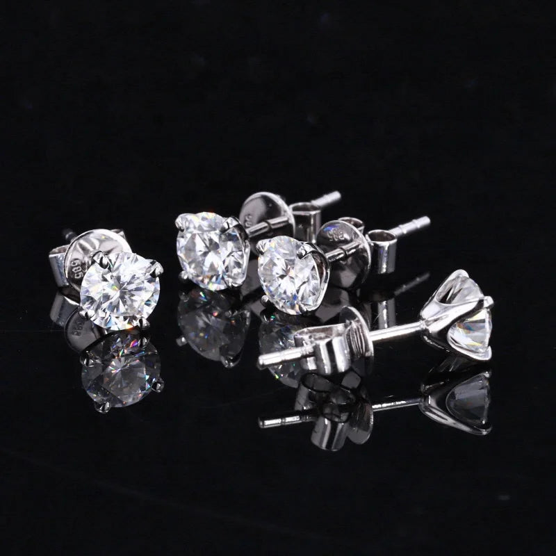 Starsgem Solitaire Classic 4 Claws 14K Gold Round 4mm HPHT Lab Grown Diamond Stud Earrings