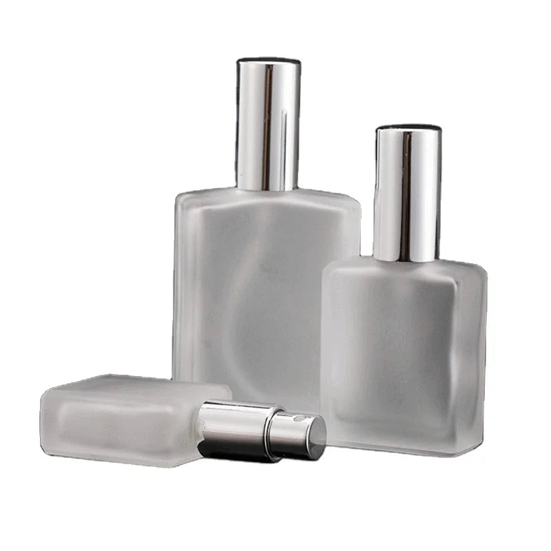 30ml Clear Frosted Flat Shoulder Glass Bottle Spray Flat Square Perfume Bottle Portable Pressure Empty Square Perfume Bottle 50m