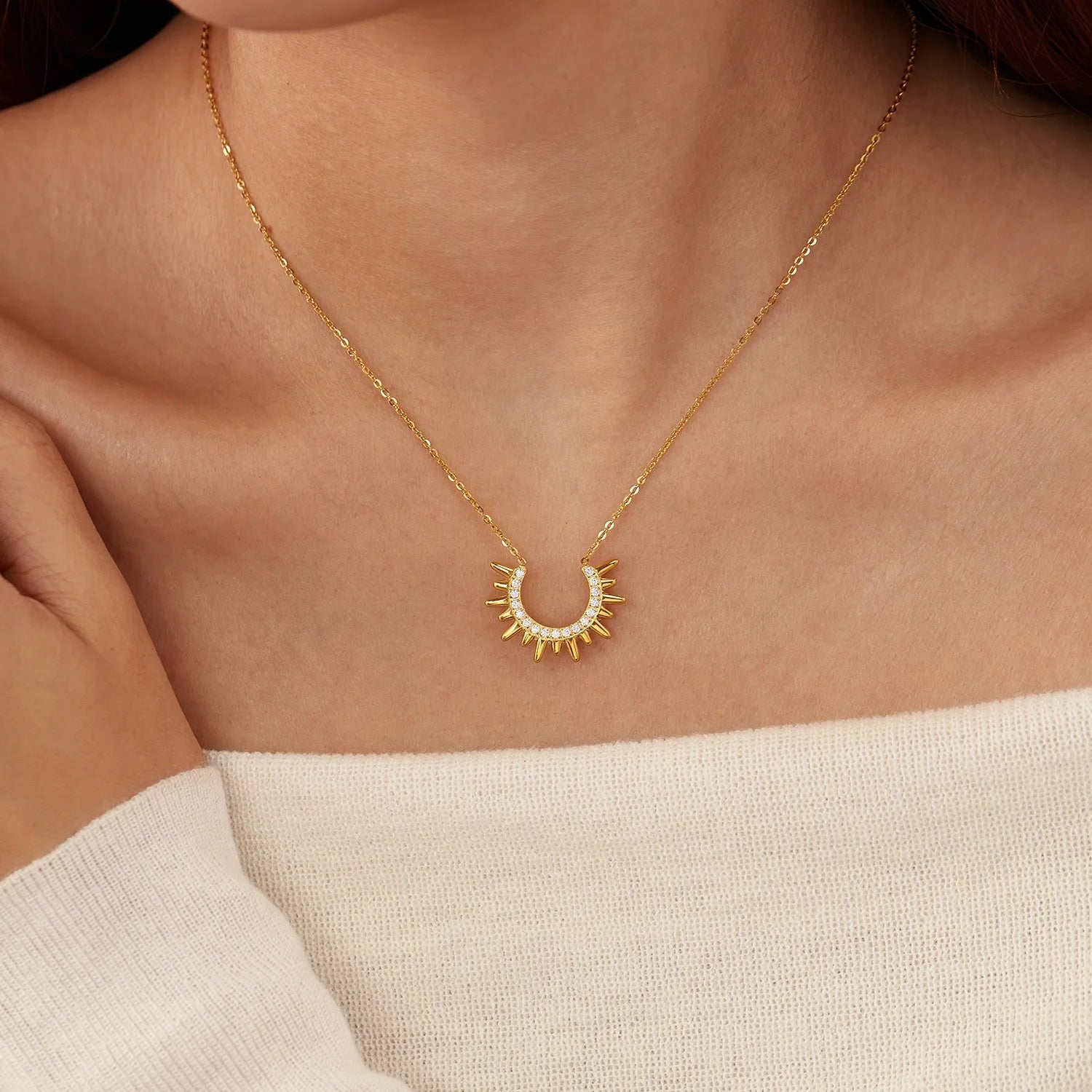 Trendy Classic New Fashion Jewelry 18K Gold Plated Stainless Steel Sun Charm Women's Fine Jewelry Necklaces