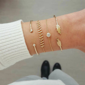 VKME Vintage Geometric Crystal Bracelet Set for Women Arrow Feathers Leaves Moon Bohemian Bracelet Wholesale