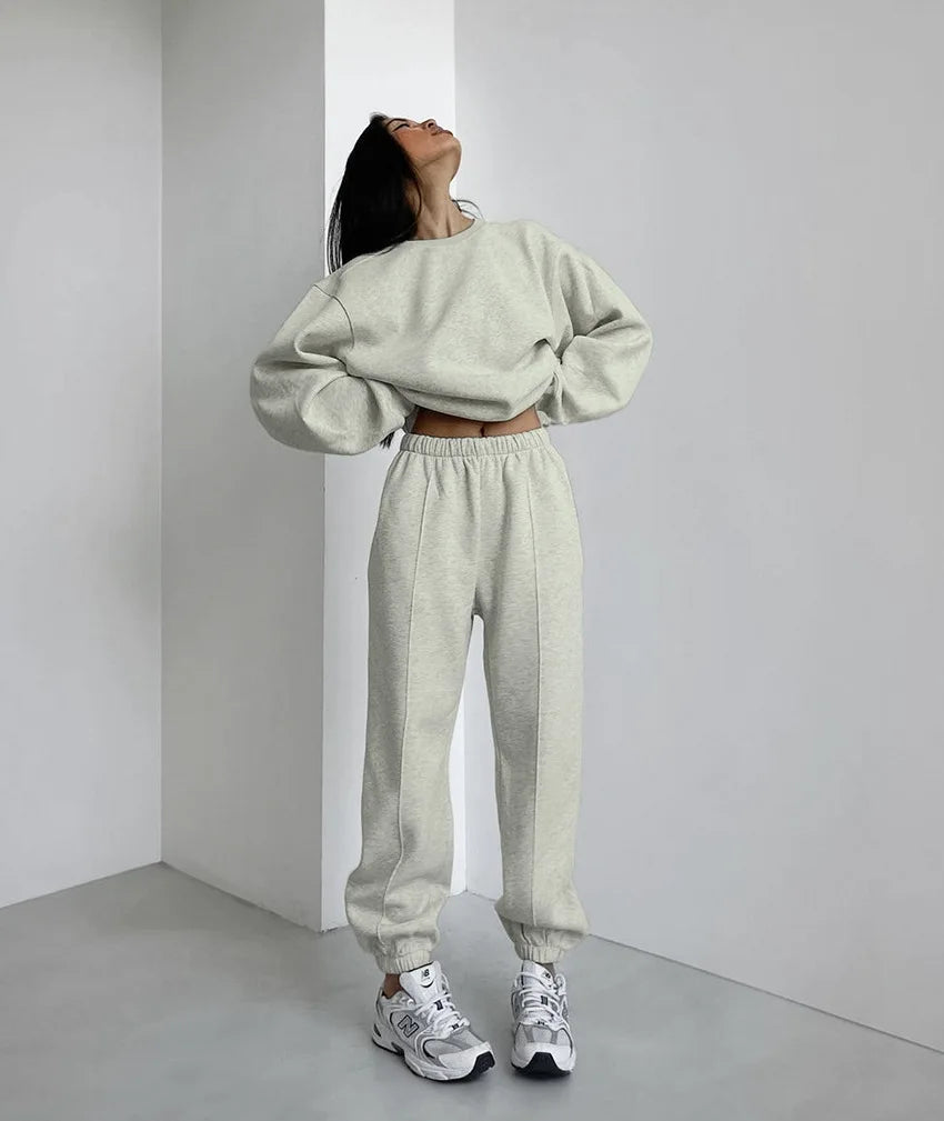 Wholesale Custom Casual Grey Ladies Women Sweatshirt and Jogger 2 Piece Tracksuit Sweatsuit Sets