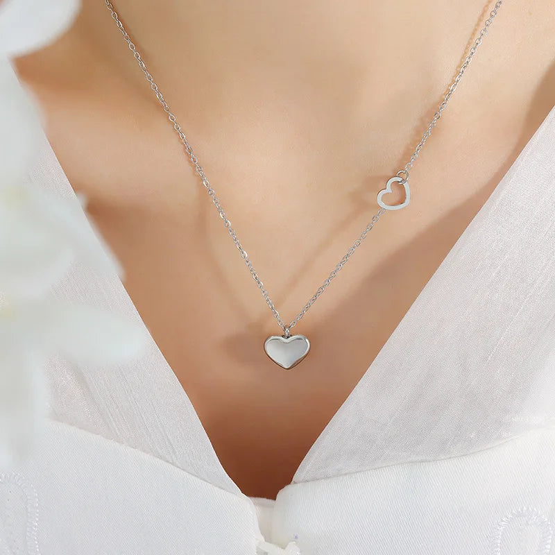 Ins Choker Necklace 18K Gold Plated Stainless Steel Necklace Double Heart Necklace for Women