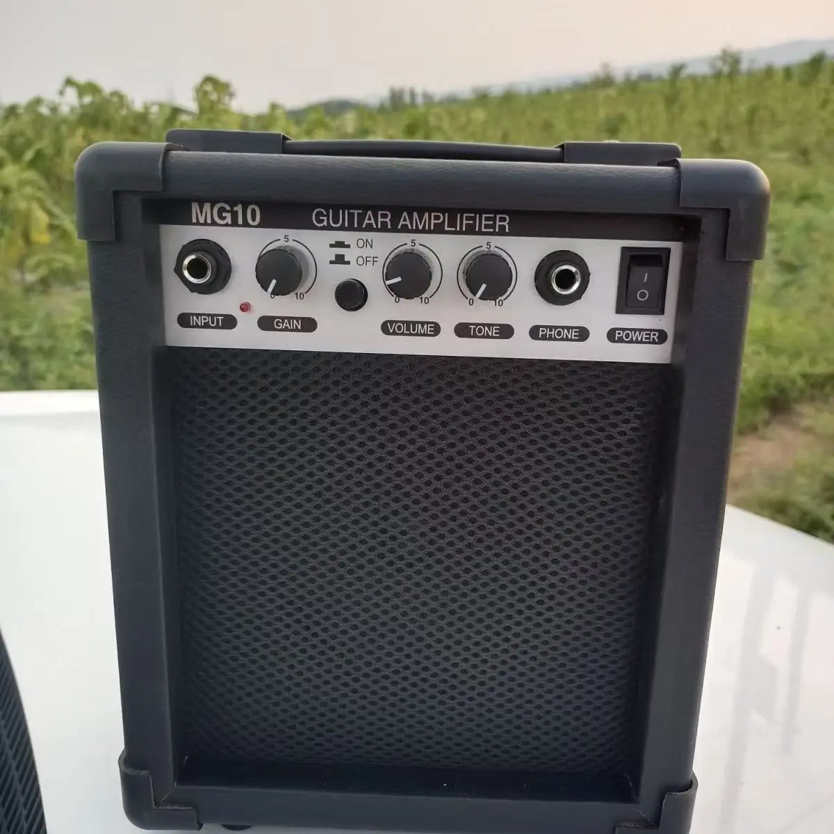 MG10 Professional Mini Electric Guitar Amp with GA-20W Tuner Feature Iron & ABS Material Professional Mini Speaker
