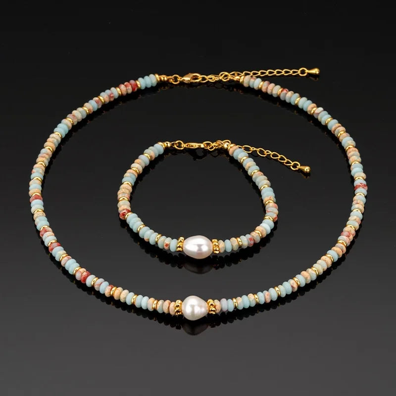 Vintage 18K Gold Necklace for Women Retro Blue Patterned Stone Natural Pearl Beaded for Weddings & Parties