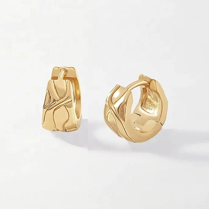 LOZRUNVE 2023 Simple French Design 18k Gold Texture Bold Huggie Hoop Earring Jewelry