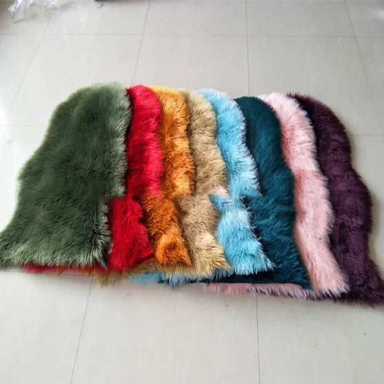 Wholesale Bedroom White Soft Fluffy Thick Long Hair Irregular Shape Faux Fur Carpet