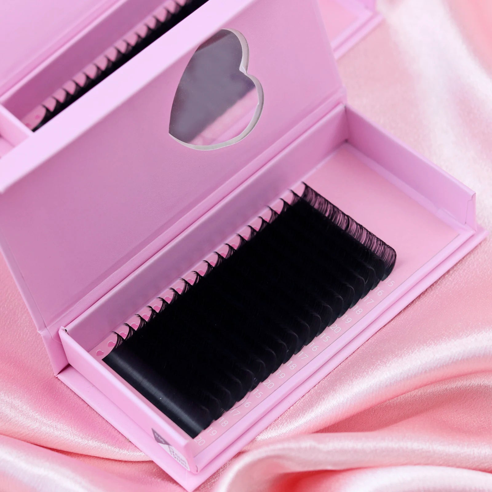Russian Volume Fan Lashes C Curl Individual Soft Smooth Super Black V Shape Bulk Eyelash Extension