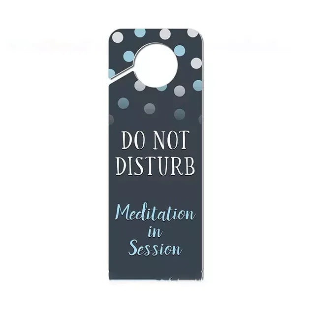 Custom logo Design Printing Die Cut Door Hanger Tag Pvc Plastic Door Hanger Flyer Hotel Paper Door Hanger
