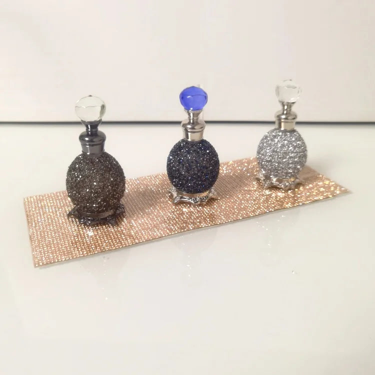 15ml blue silver white black Diamond-encrusted Perfume Dispenser Makeup Oil Bottle Press Bottle Portable Travel Perfume Bottle