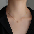 Niche Light Luxury Accessories Collarbone Chain Non Tarnish Stainless Steel Necklace Single Diamond Pendant Necklace for Women