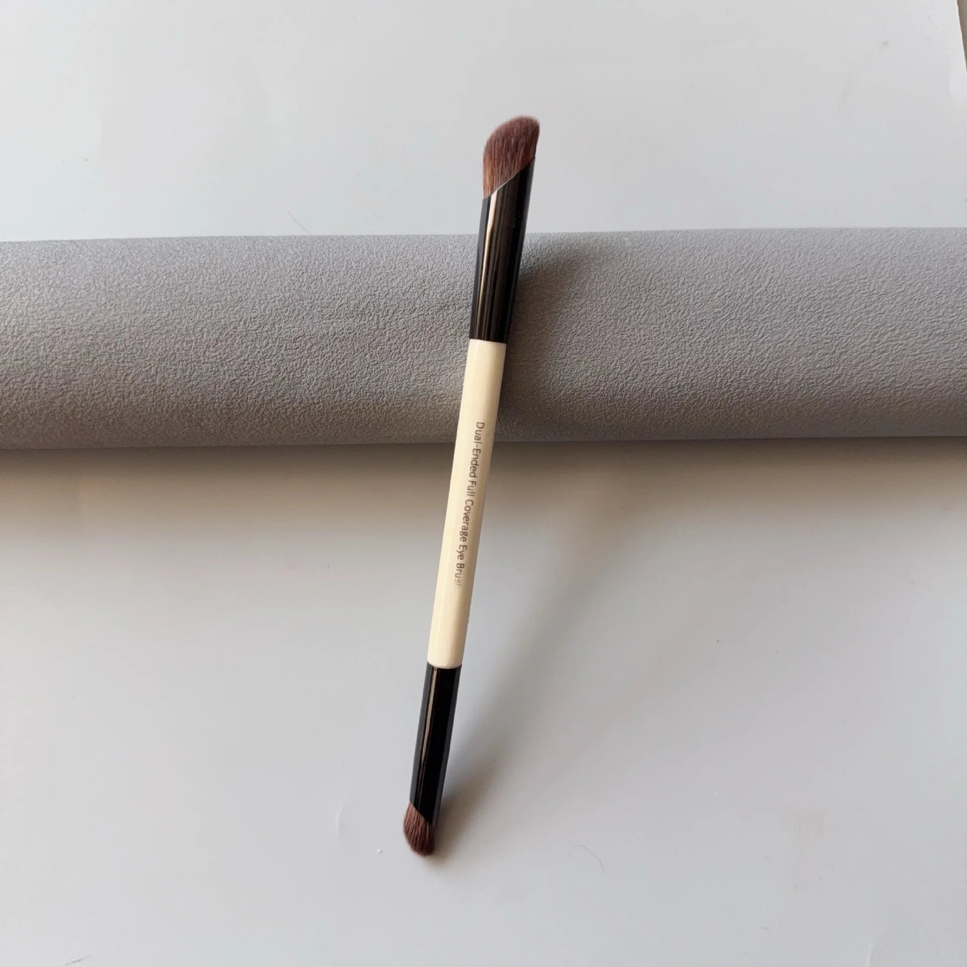 Eye Shadow Brush Makeup Concealer Makeup Brushes Double Ended Contour Brush