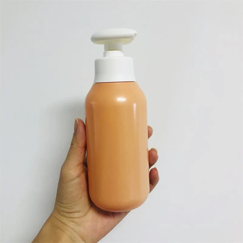 Manufacturer  Custom Color 300ml 500ml PP Pump Plastic  Shampoo and Shower Gel Bottle