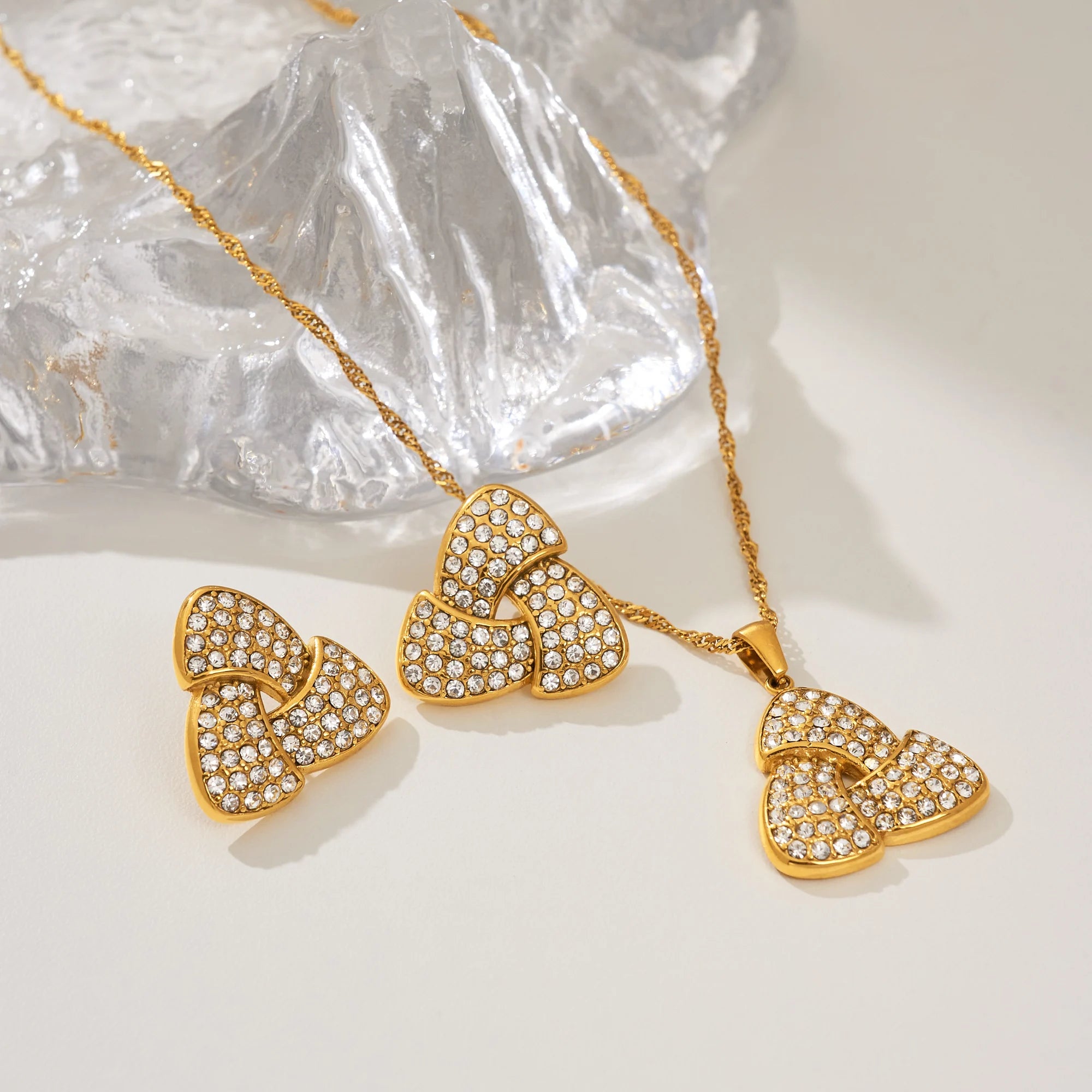 Dazan New HOT 18k Gold Plated Tarnish Free Stainless Steel Vintage Triangle Iced Zircon Earrings Necklace Set Designer Jewelry
