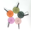 Silicone Dog Poop Bag Holder Hands Free Carrier Colorful Waste Bag Clip Leash Dispenser
