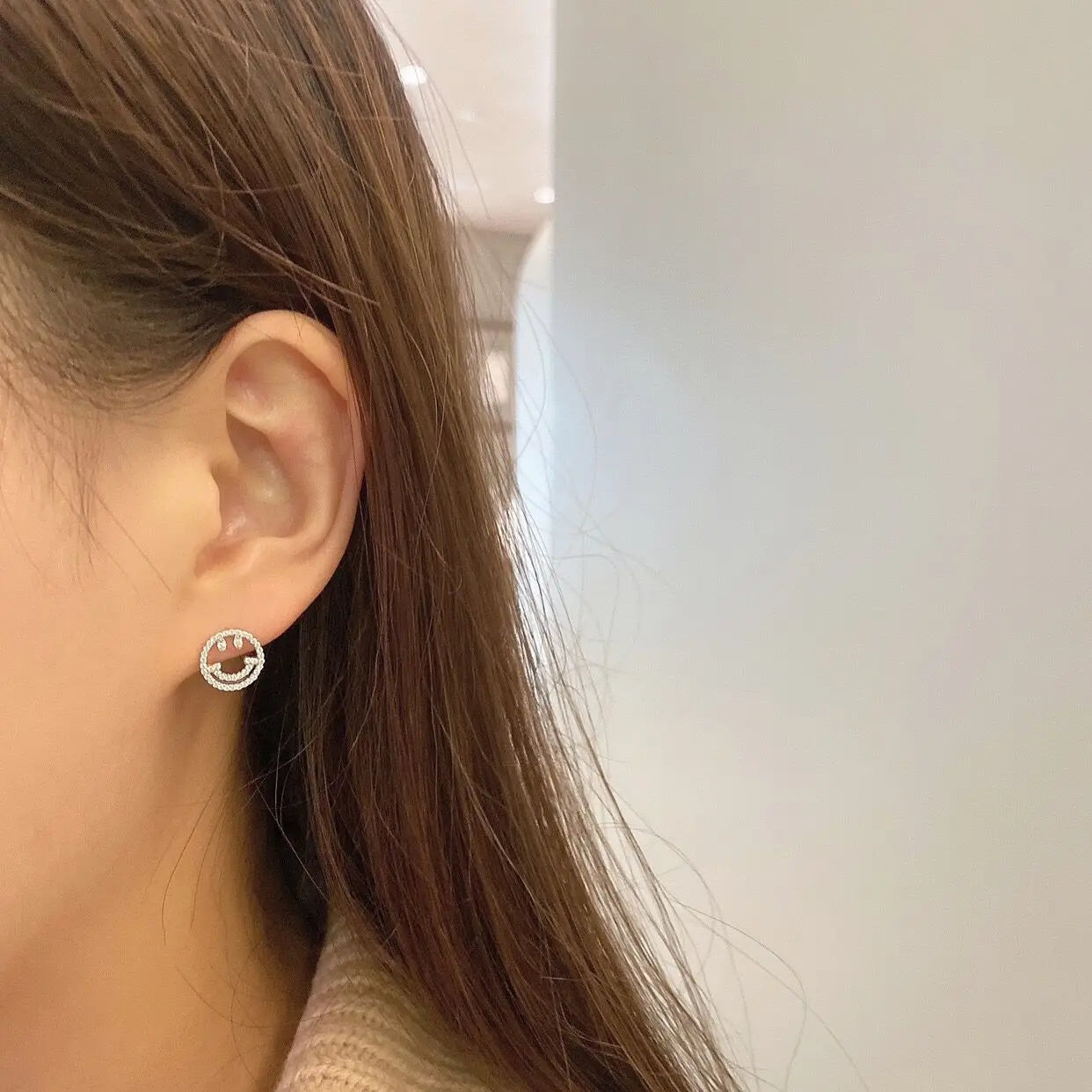 925 Sterling Silver Earrings Wholesale Five-pointed Star studded Earrings Female Korean Fashion Sterling Silver Earrings