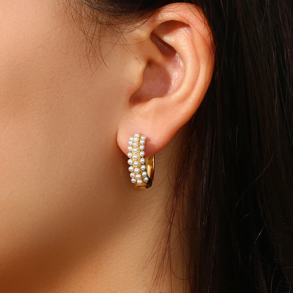 18K Gold Plated Pearl Huggie Hoop Earring Stainless Steel Non Tarnished Jewelry Fresh Water C Shape Earring for Women