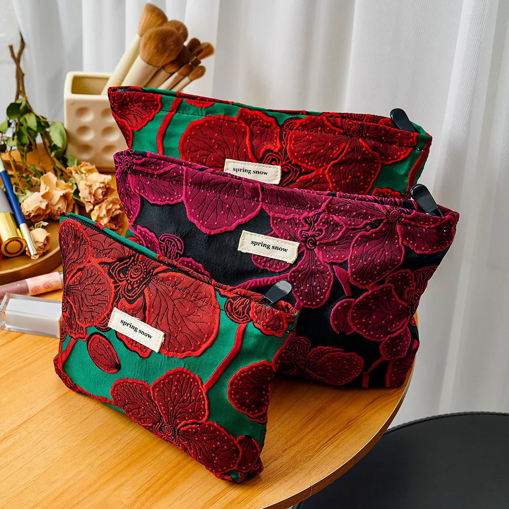 Wholesale Ladies New Arrival Red Flower Women Makeup Bag Portable  Cosmetic Bag Skin Care Products Toiletry Storage Bag