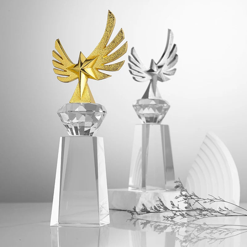 Creative Custom Made Crystal Eagle Trophy Medal Sales Champion Golden Eagle Award Carved Annual Meeting Souvenir