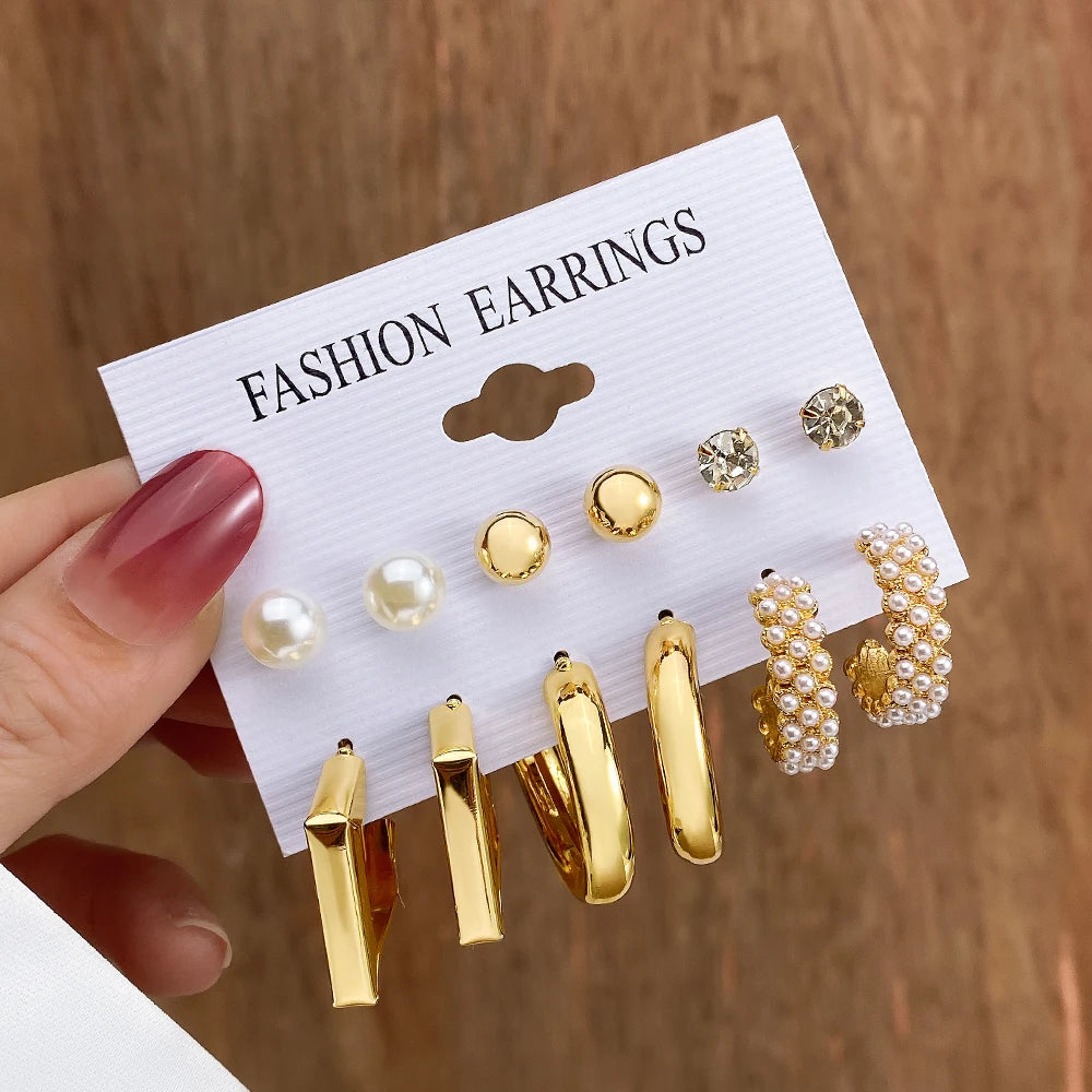 2023 Hot Sell Pearl Twist Butterfly Acrylic Dangle Hoop Earring Set for Women Metal Hollow Gold Plated Earrings Jewelry