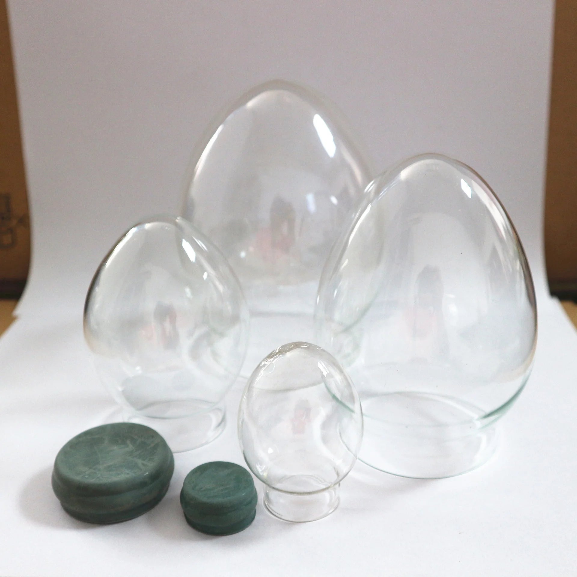 Clear Egg-Shaped Oval Glass Ball DIY Christmas Snow Globe Round White Dome Globe for Bar Mitzvah Gifting